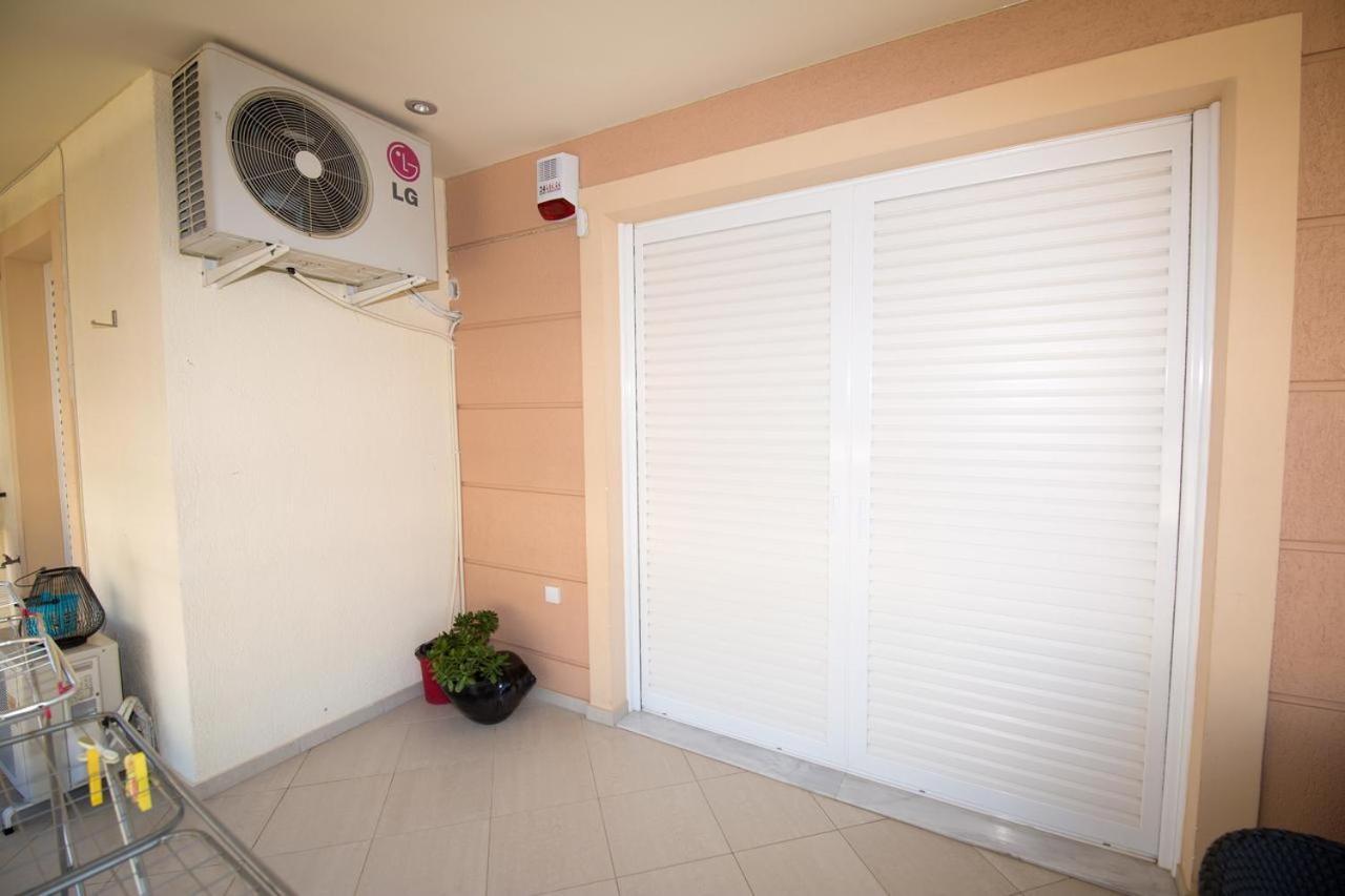 Helen Luxury Loft Design Meisonette-Apartment Atenas Exterior foto
